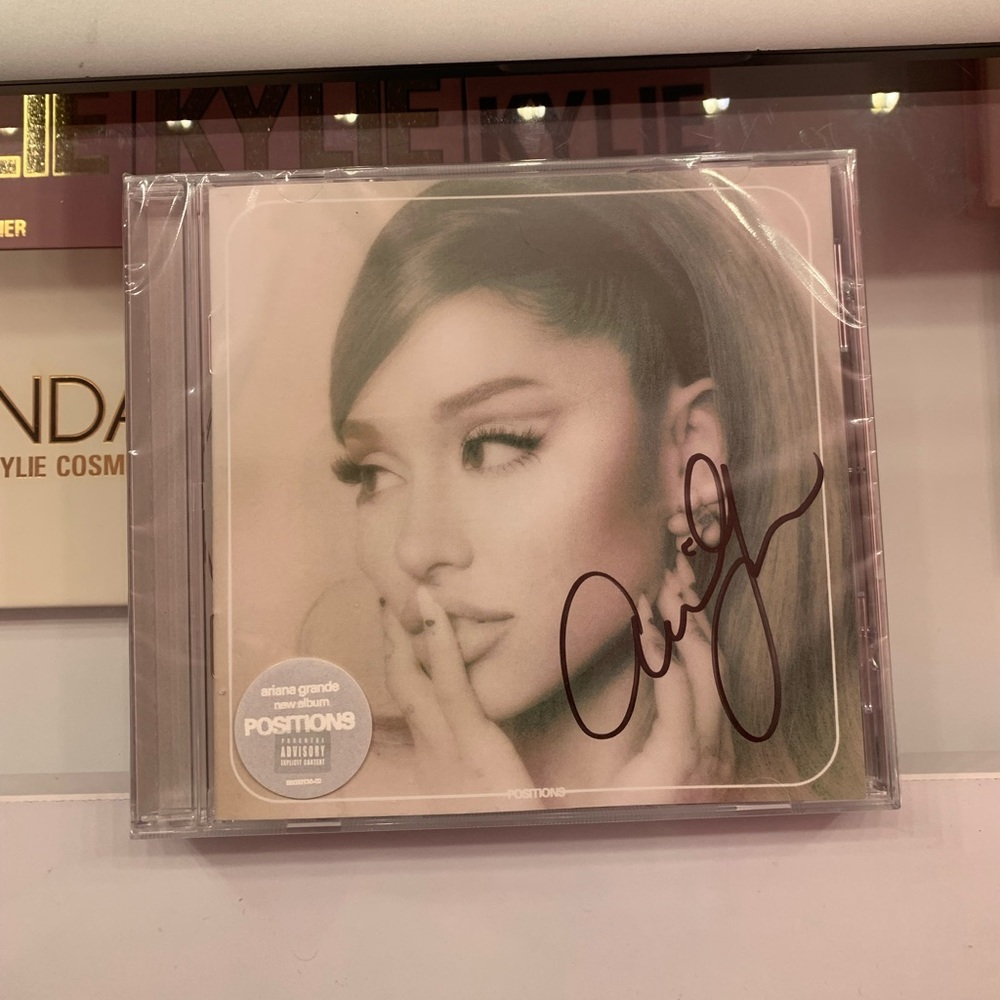 Ariana Grande Signed positions cd